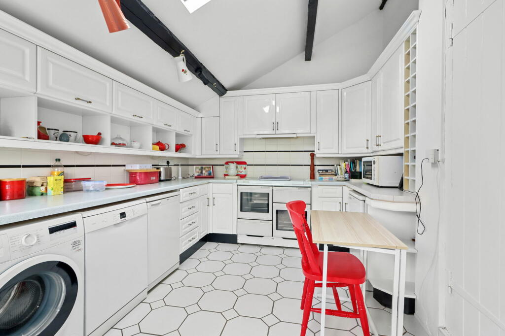 Additional image 5 of Downs View Lane, East Dean, Eastbourne, BN20 0DS