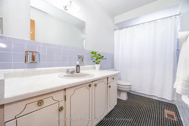 Additional image 31 of 7132 Codlin Ave