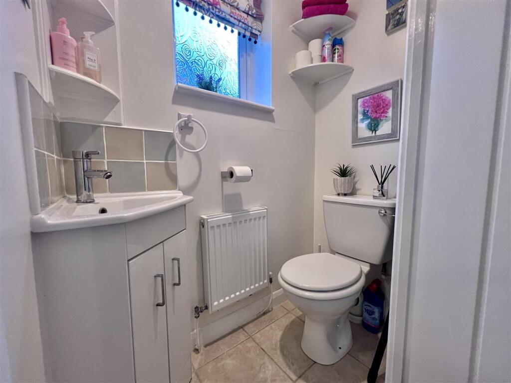 Additional image 12 of Burnell Close, Bidford-On-Avon, Alcester