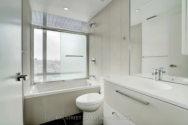 Additional image 33 of 15 Grenville St Unit 2903