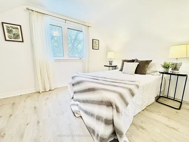 Additional image 12 of 139 Roebuck Dr