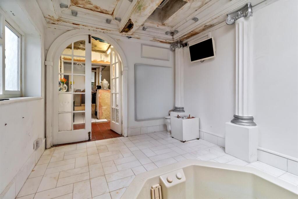 Additional image 18 of St. Raphael Road, Worthing