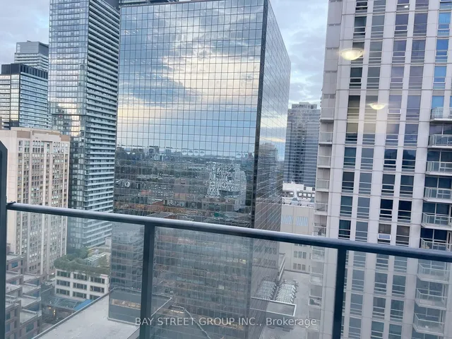 Additional image 11 of 770 Bay St Unit 2605