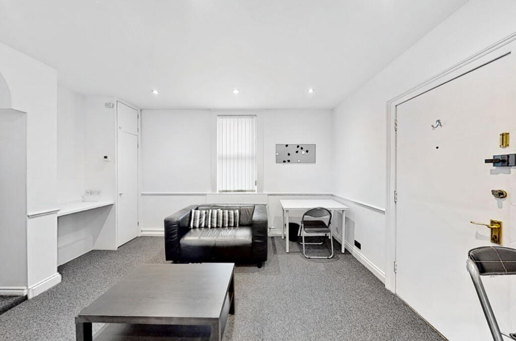 Additional image 4 of St Georges Place