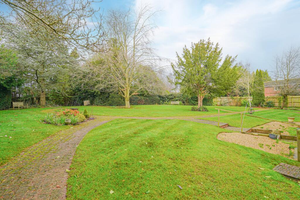 Additional image 22 of Avenue Road, Dorridge, B93