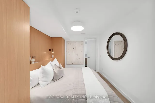 Additional image 26 of 47 Roxborough St