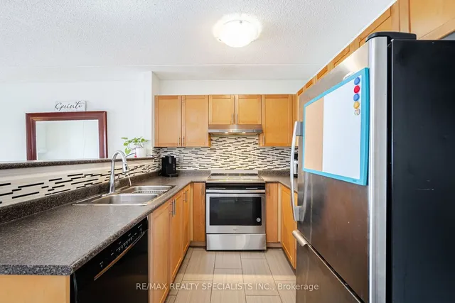Additional image 8 of 2035 Appleby Line Unit 303