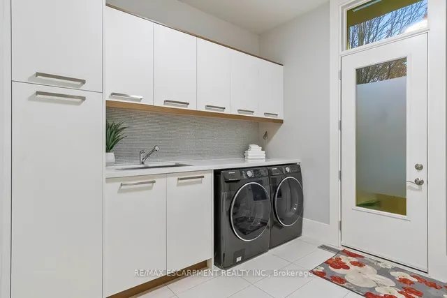 Additional image 18 of 1414 Amber Cres