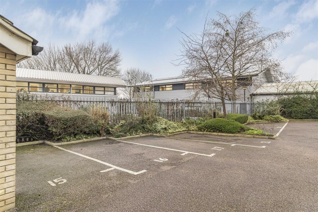 Additional image 8 of Grebe Court, Cambridge