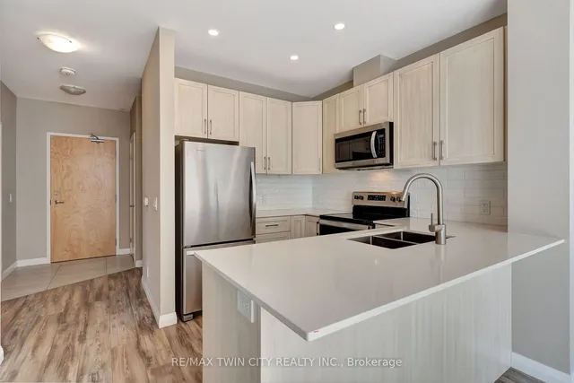 Additional image 22 of 104 Garment St Unit 906