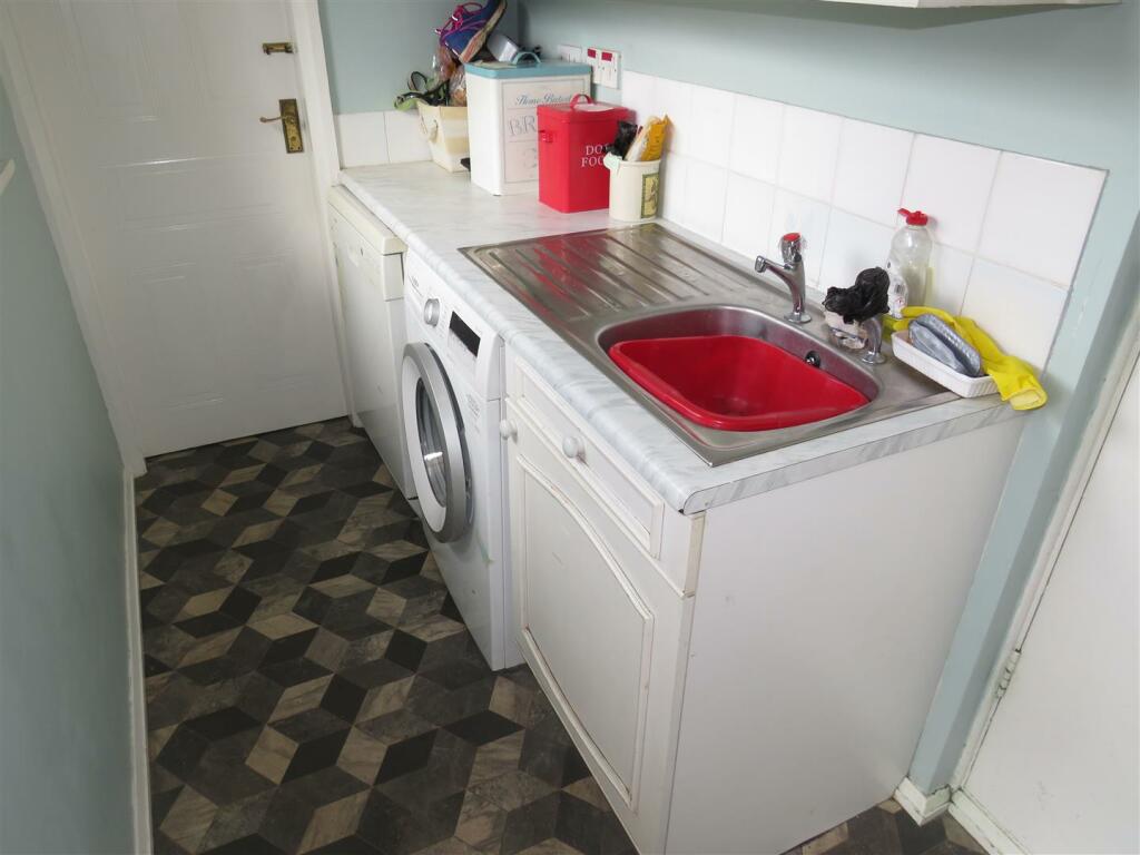 Additional image 6 of Milesbush Avenue, Castle Bromwich, Birmingham