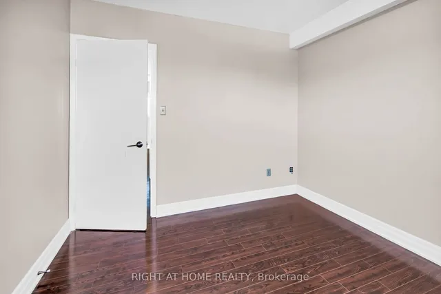 Additional image 23 of 2716 St Clair Ave Unit 13