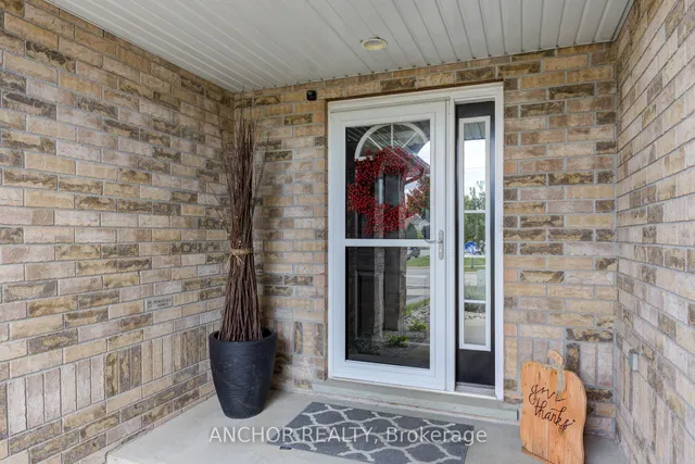 Additional image 3 of 69 Candle Cres