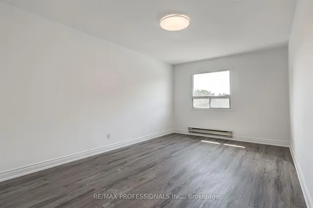 Additional image 11 of 636 Runnymede Rd