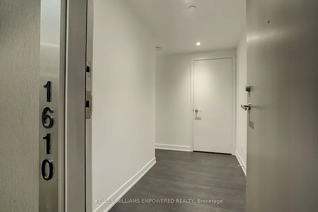 Additional image 8 of 100 Harbour St Unit 1610