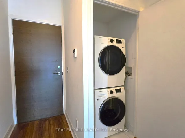 Additional image 14 of 35 Brian Peck Cres Unit 1023