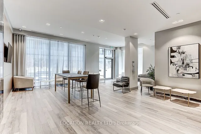 Additional image 26 of 32 Forest Manor Rd Unit 202