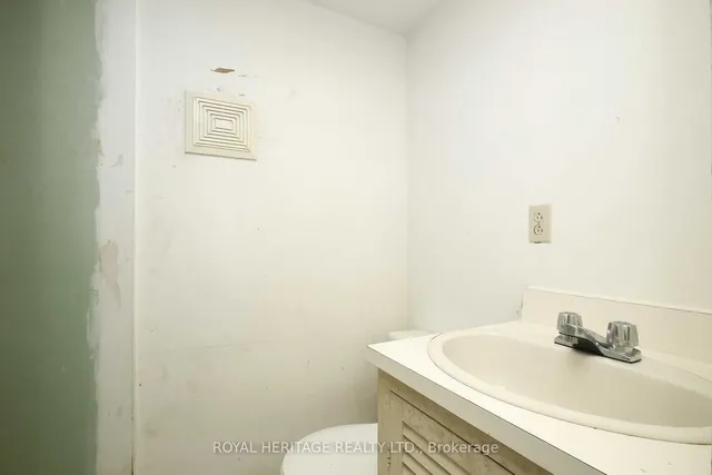 Additional image 16 of 80 Eldon Ave