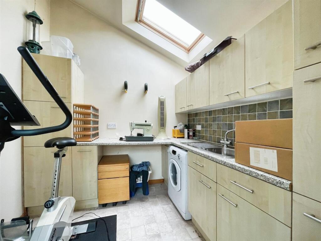 Additional image 8 of Boy Lane, Bradford, BD4 6DL