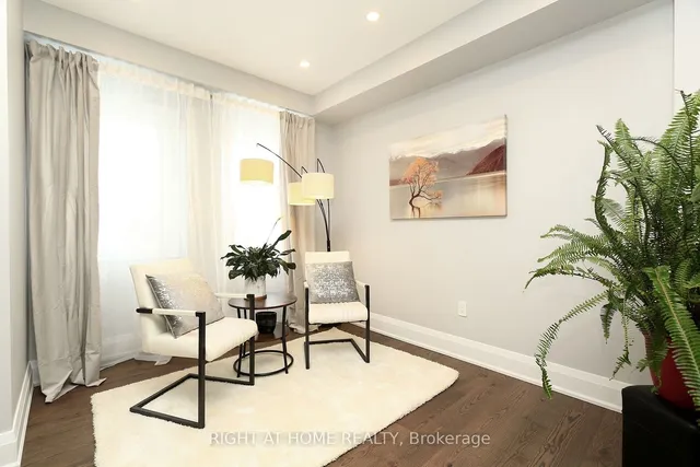 Additional image 3 of 35 Woodward Ave