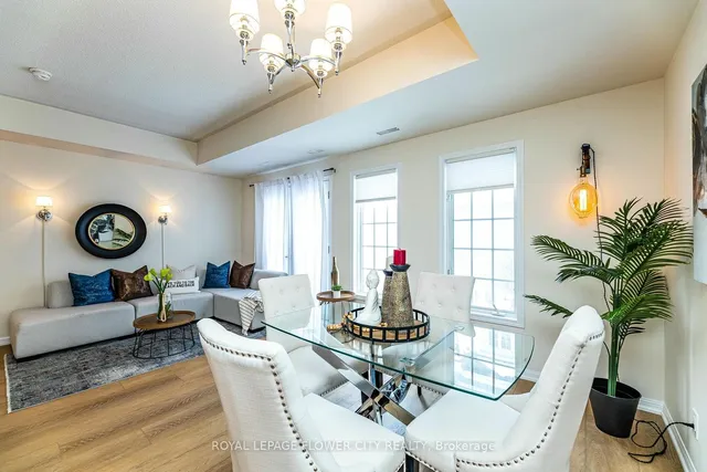 Additional image 14 of 11 Niagara St Unit 14