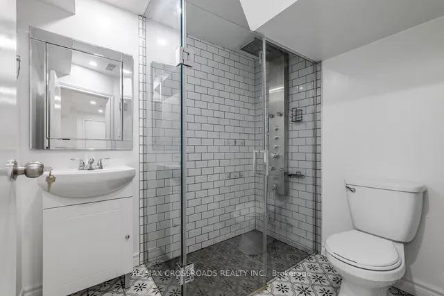 Additional image 11 of 67 Thurrock Rd