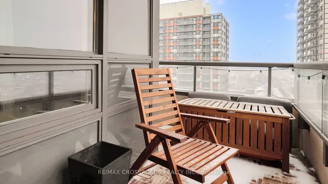 Additional image 30 of 1410 Dupont St Unit 2501