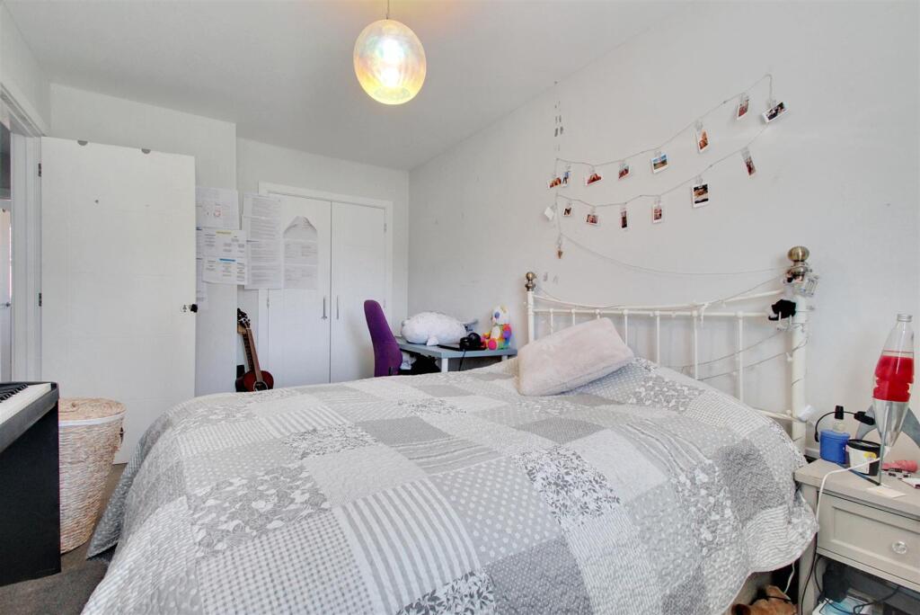 Additional image 16 of Weald Place, Worthing