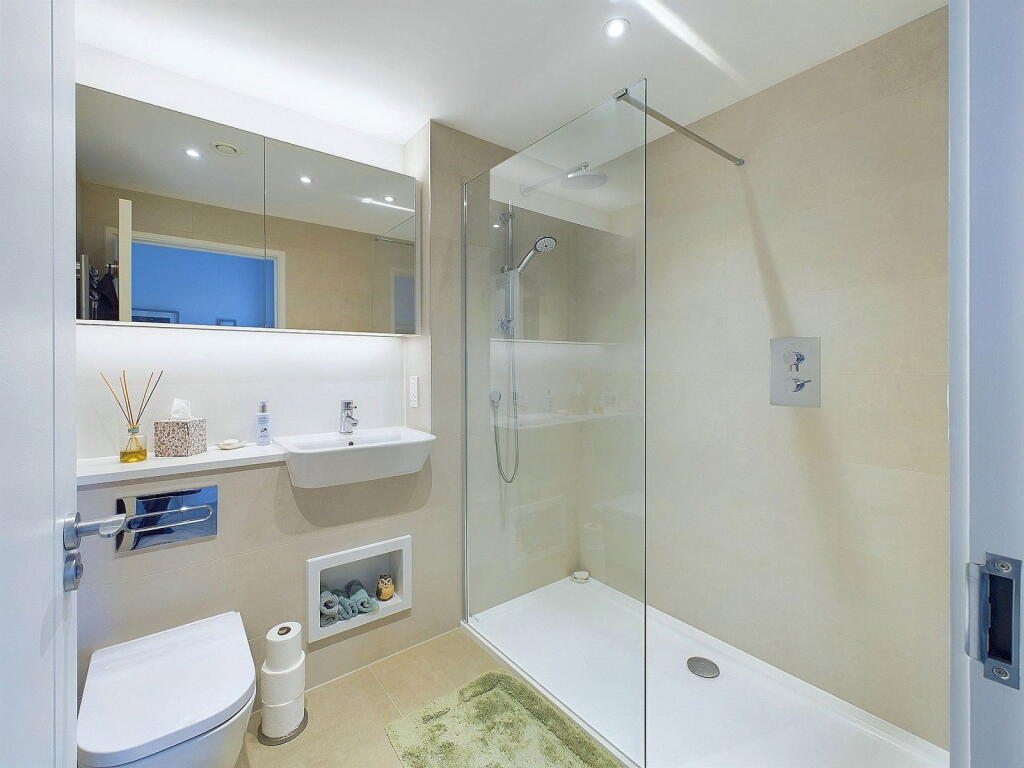 Additional image 14 of Bayside Apartments, 62 Brighton Road, Worthing BN11 2FL