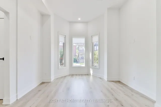 Additional image 7 of 45 Brock Ave