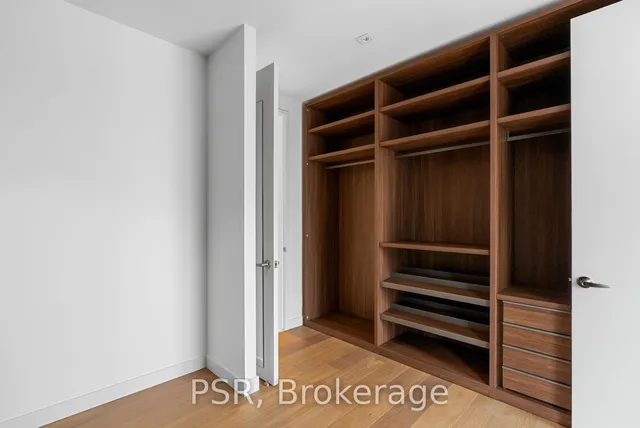 Additional image 14 of 500 Wellington St Unit Ph1001