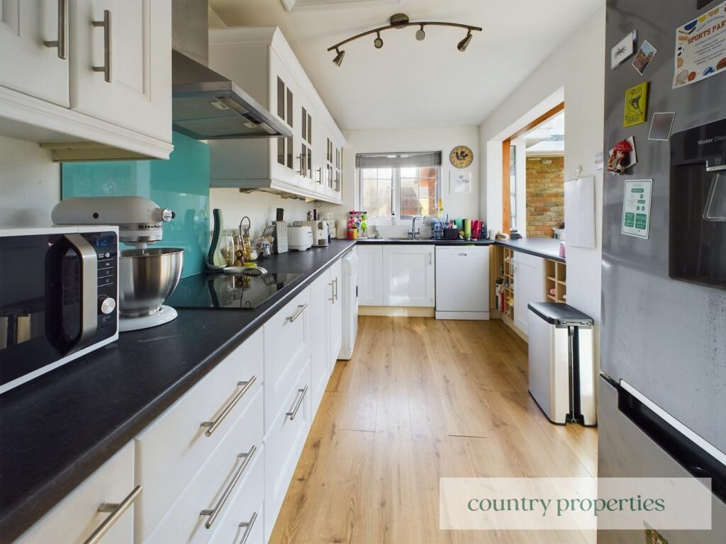 Additional image 3 of Oak Piece, Welwyn, AL6