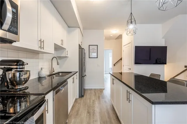 Additional image 15 of 115 Shoreview Pl Unit 10