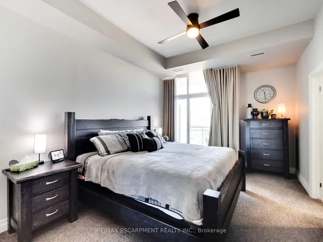 Additional image 7 of 360 PEARL St Unit 1601