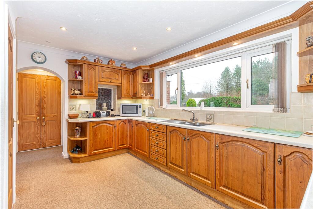 Additional image 3 of Evesham Road, Cookhill, Alcester, Worcestershire, B49