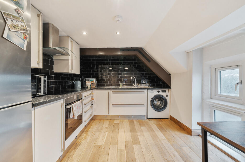 Additional image 5 of Starts Hill Road, Farnborough, Orpington, Kent, BR6