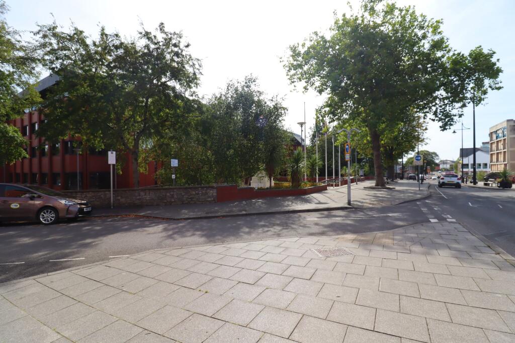 Additional image 9 of H2 offices, 2 - 10 Holton Road, Barry CF63 4HD