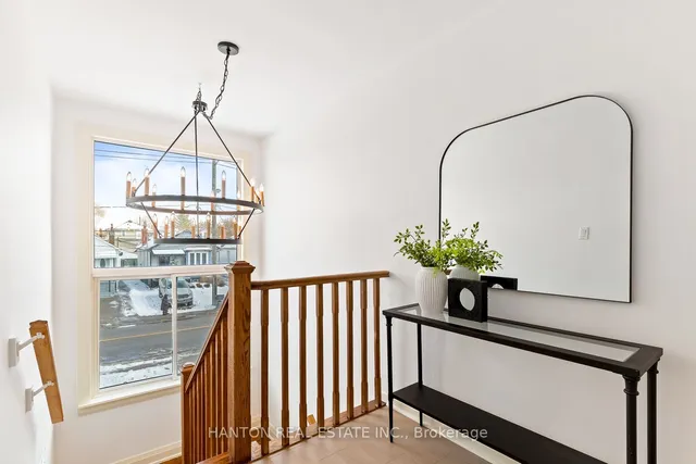 Additional image 23 of 48 Ronald Ave