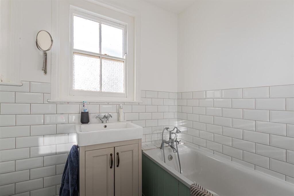 Additional image 11 of Axminster Road, Penylan, Cardiff