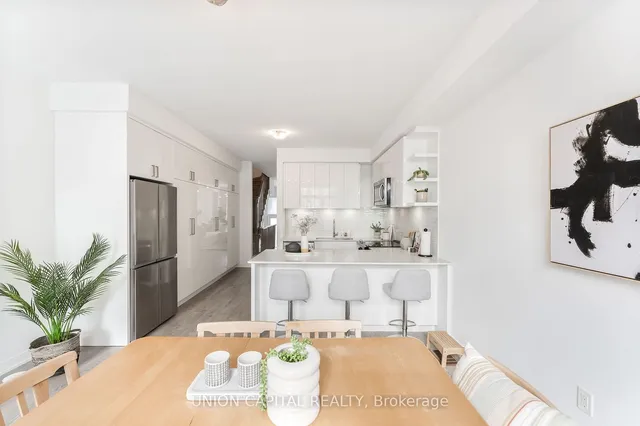 Additional image 10 of 139 Green Gardens Blvd