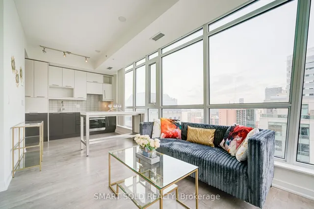 Additional image 11 of 199 Richmond St Unit 1402