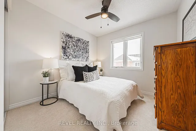 Additional image 26 of 19 Tight Crt