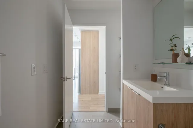 Additional image 28 of 225 Sumach St Unit 805W