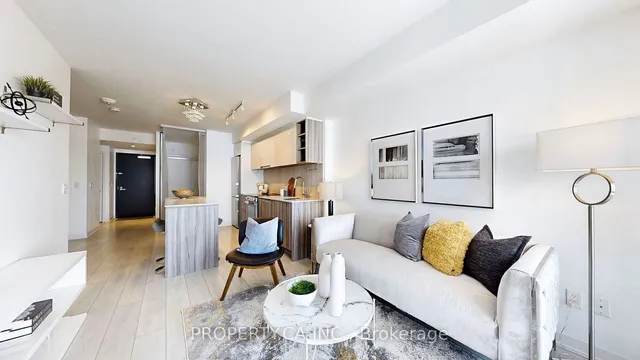 Additional image 13 of 31 Tippett Rd Unit 307