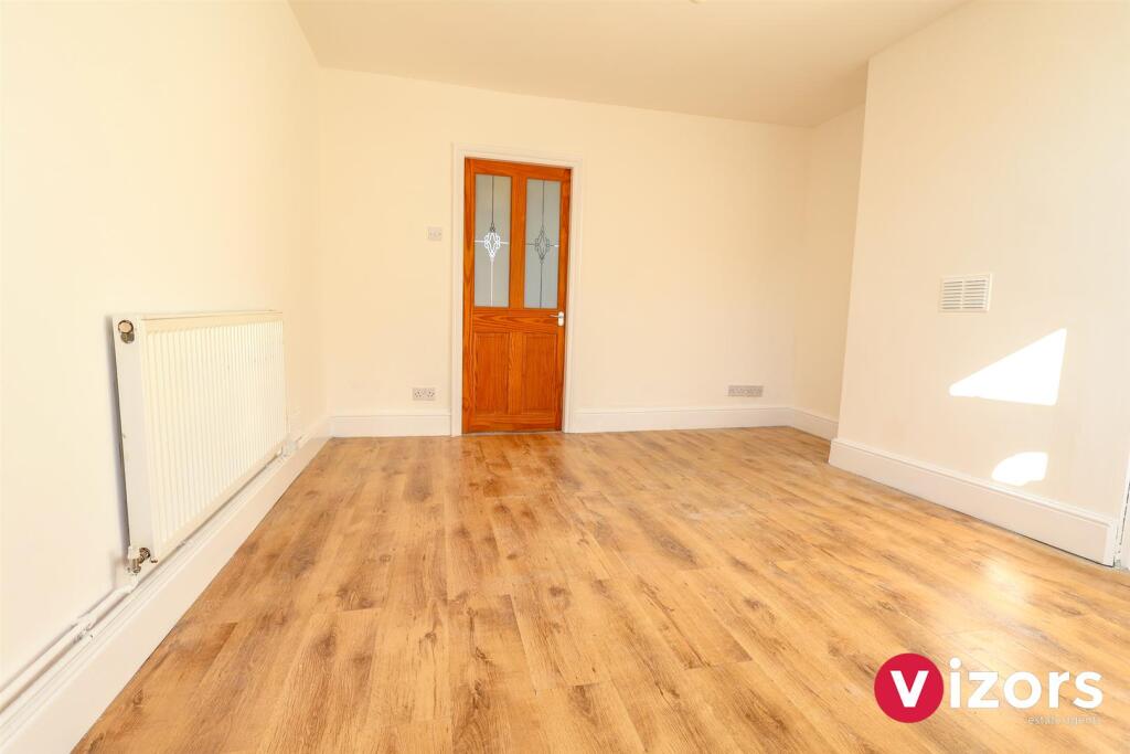 Additional image 3 of Heathfield Road, Webheath, Redditch