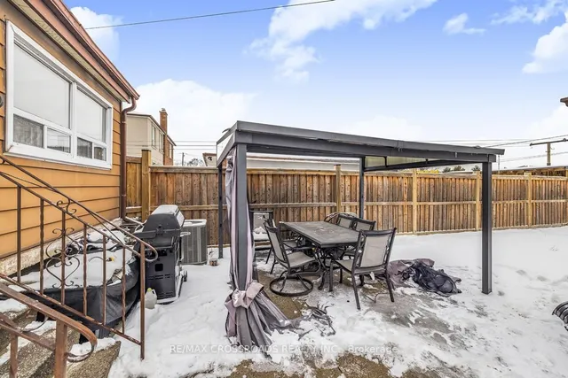 Additional image 3 of 67 Thurrock Rd