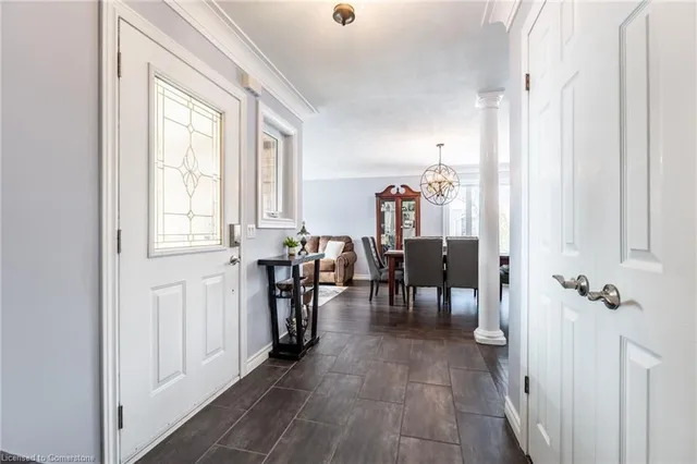 Additional image 5 of 11 Summit Dr