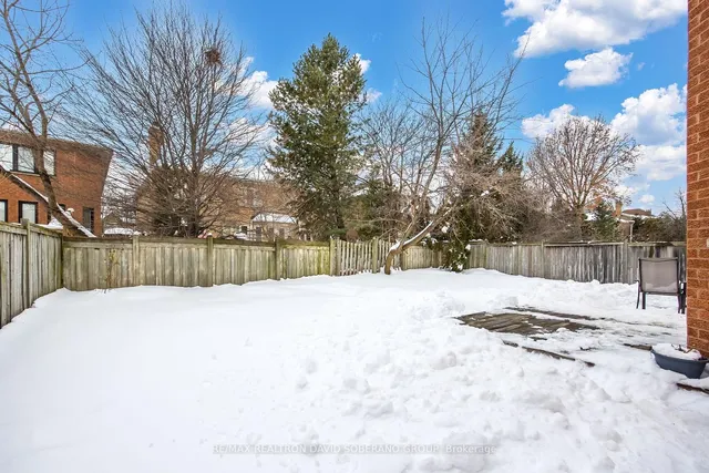 Primary image of 214 Faywood Blvd