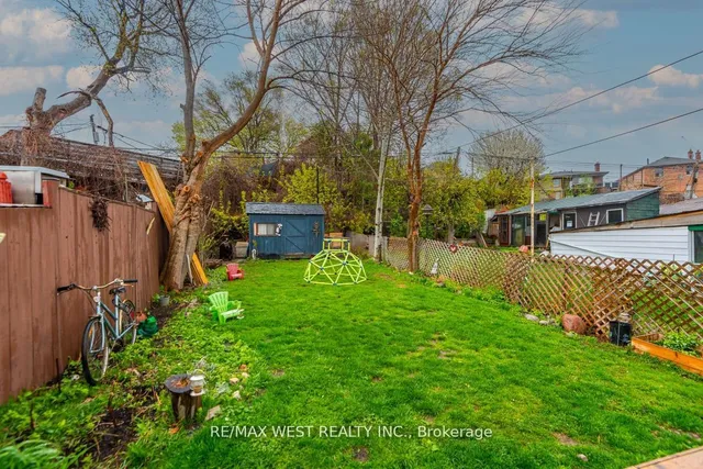 Additional image 33 of 32 Holmesdale Rd