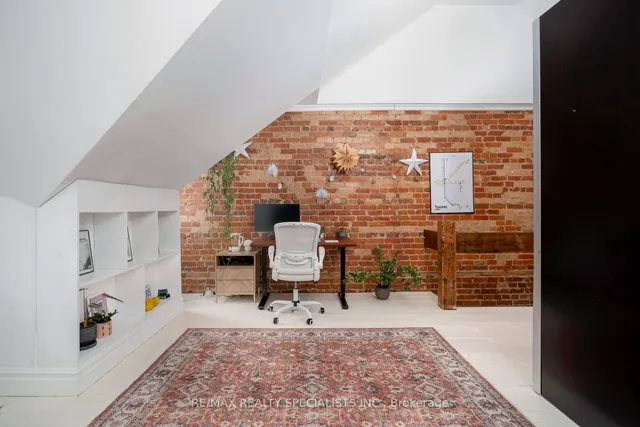 Additional image 40 of 48 Leopold St